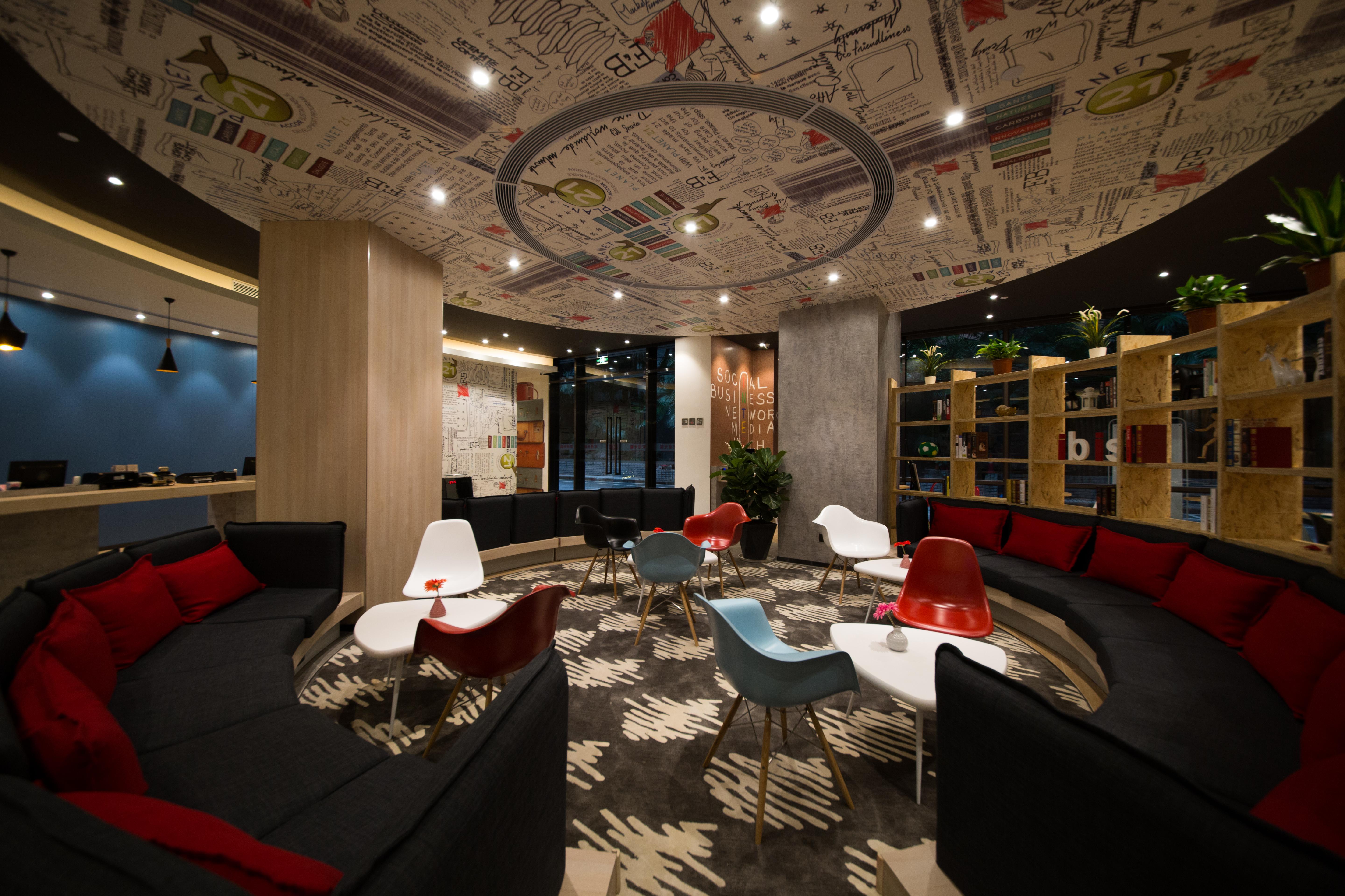 Ibis Guangzhou Yuexiu Park Metro Station Hotel Exterior photo