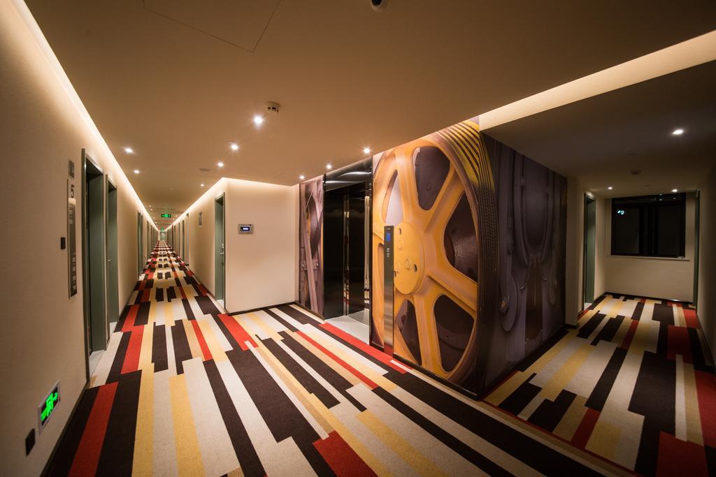 Ibis Guangzhou Yuexiu Park Metro Station Hotel Exterior photo